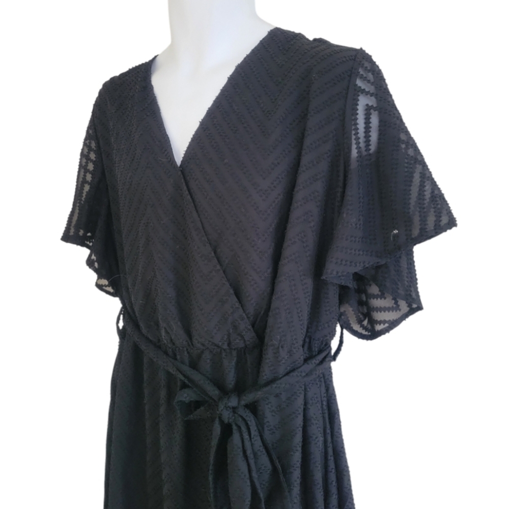 BloomChic Black Geometric Pocket Ruffle Sleeve Belted Midi Dress - Women's Plus - Picture 7 of 13